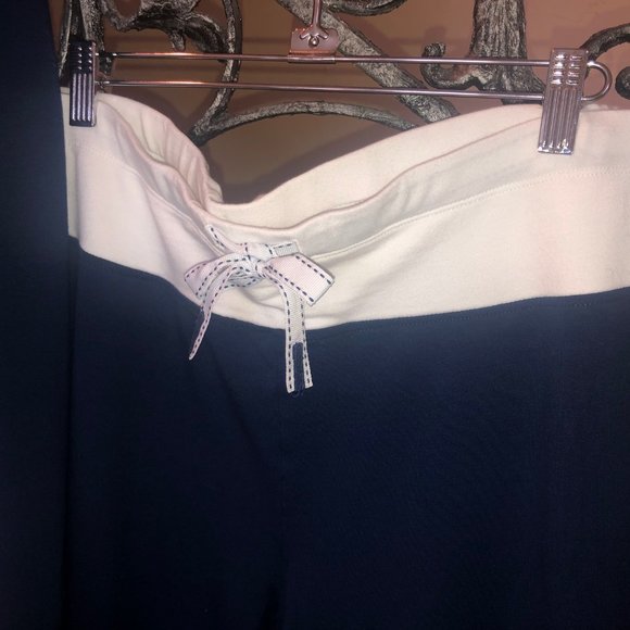 Navy/White Hoodie and matching Jogger Pants - Picture 9 of 12